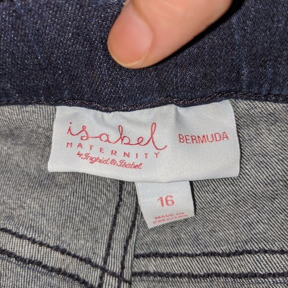 Isabel Maternity by Ingrid & Isabel Bermuda Shorts + Side Panels Size 16 - Picture 5 of 14